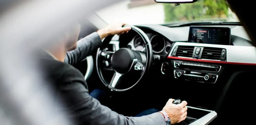 Аренда авто с водителем в Алматы — комфорт, статус и полное спокойствие с Syndicate Auto Аренда авто с водителем в Алматы — комфорт, статус и полное спокойствие с Syndicate Auto